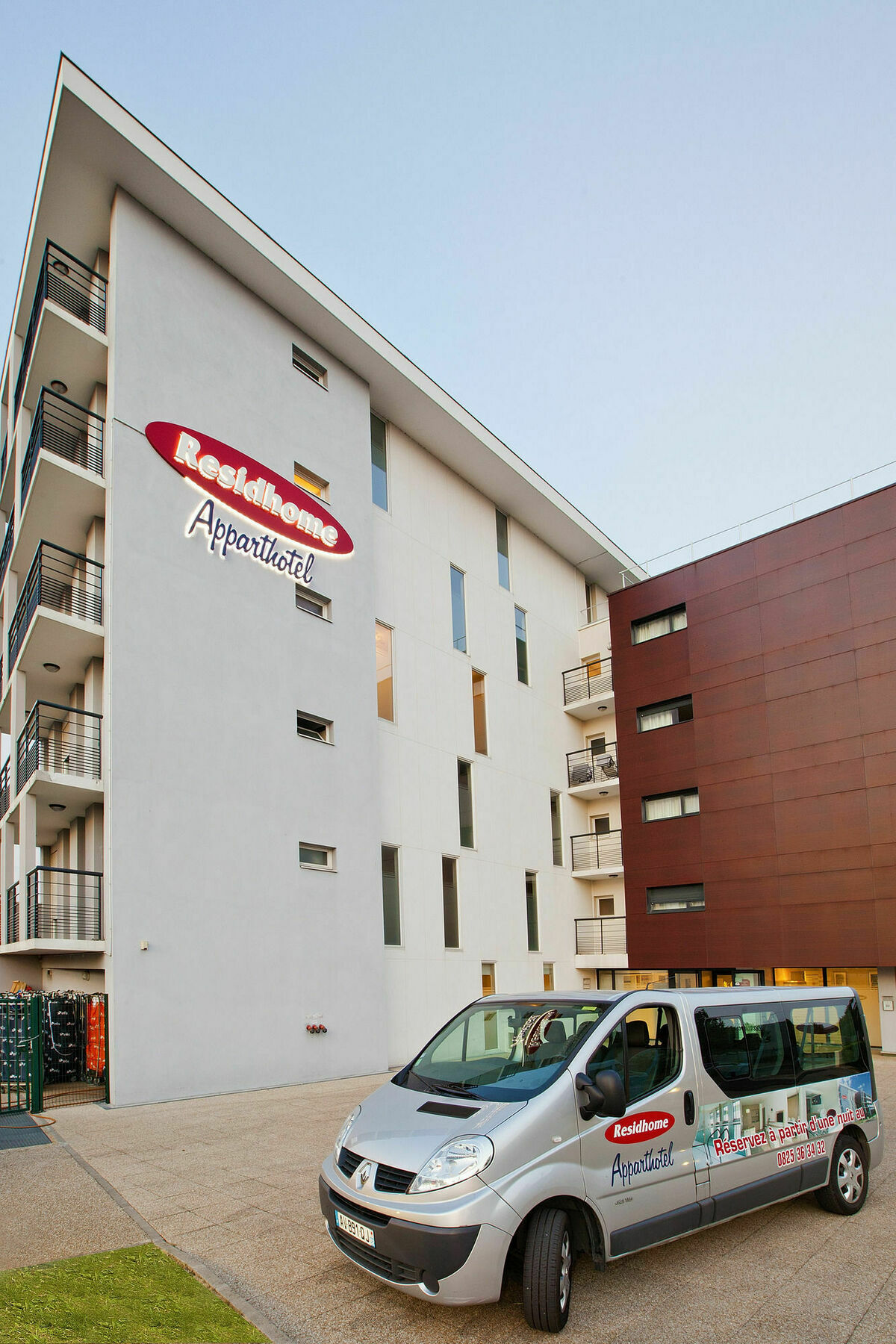 Privilege & Eurociel Centre Comedie Aparthotel