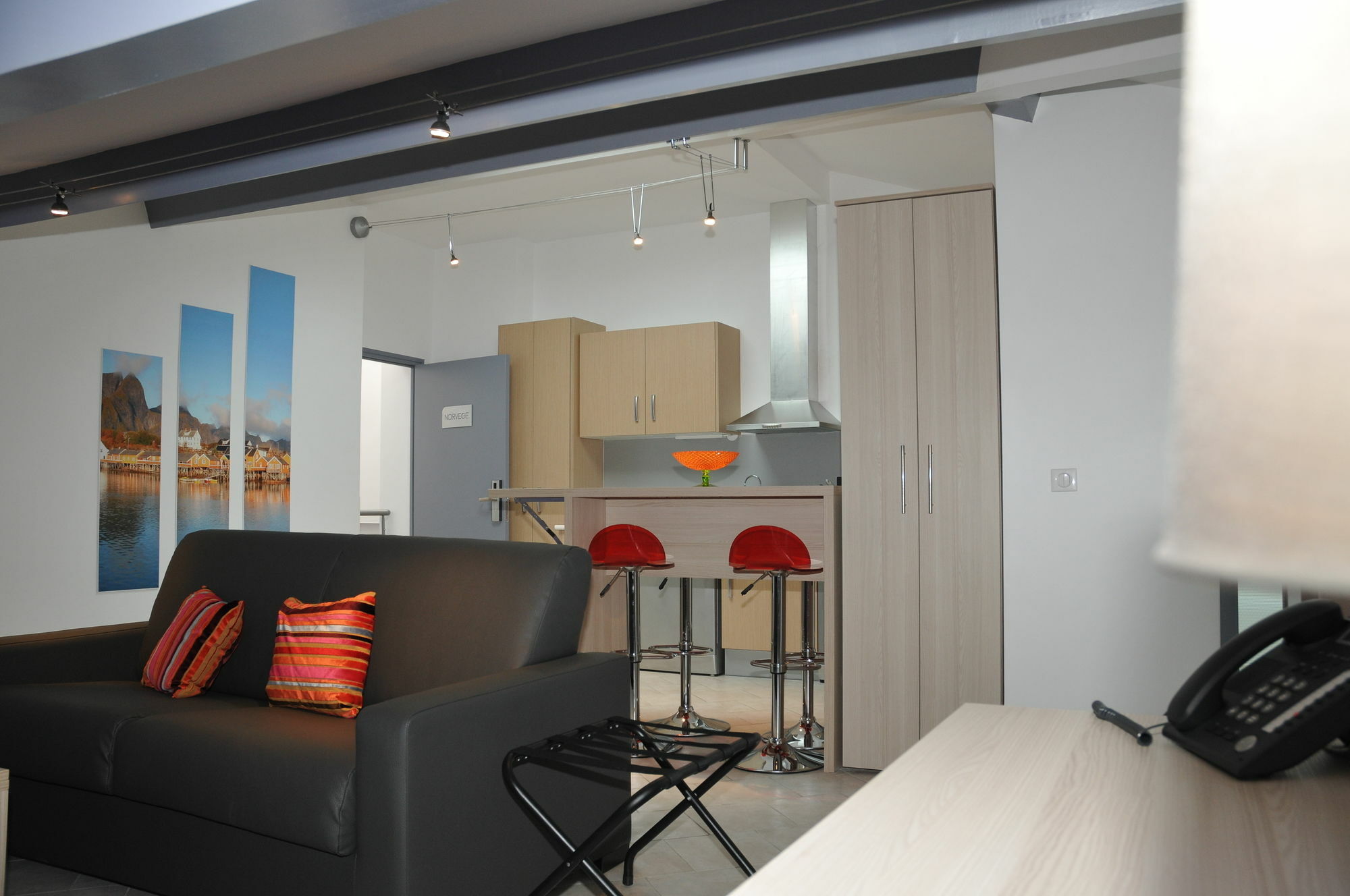 Privilege & Eurociel Centre Comedie 3*