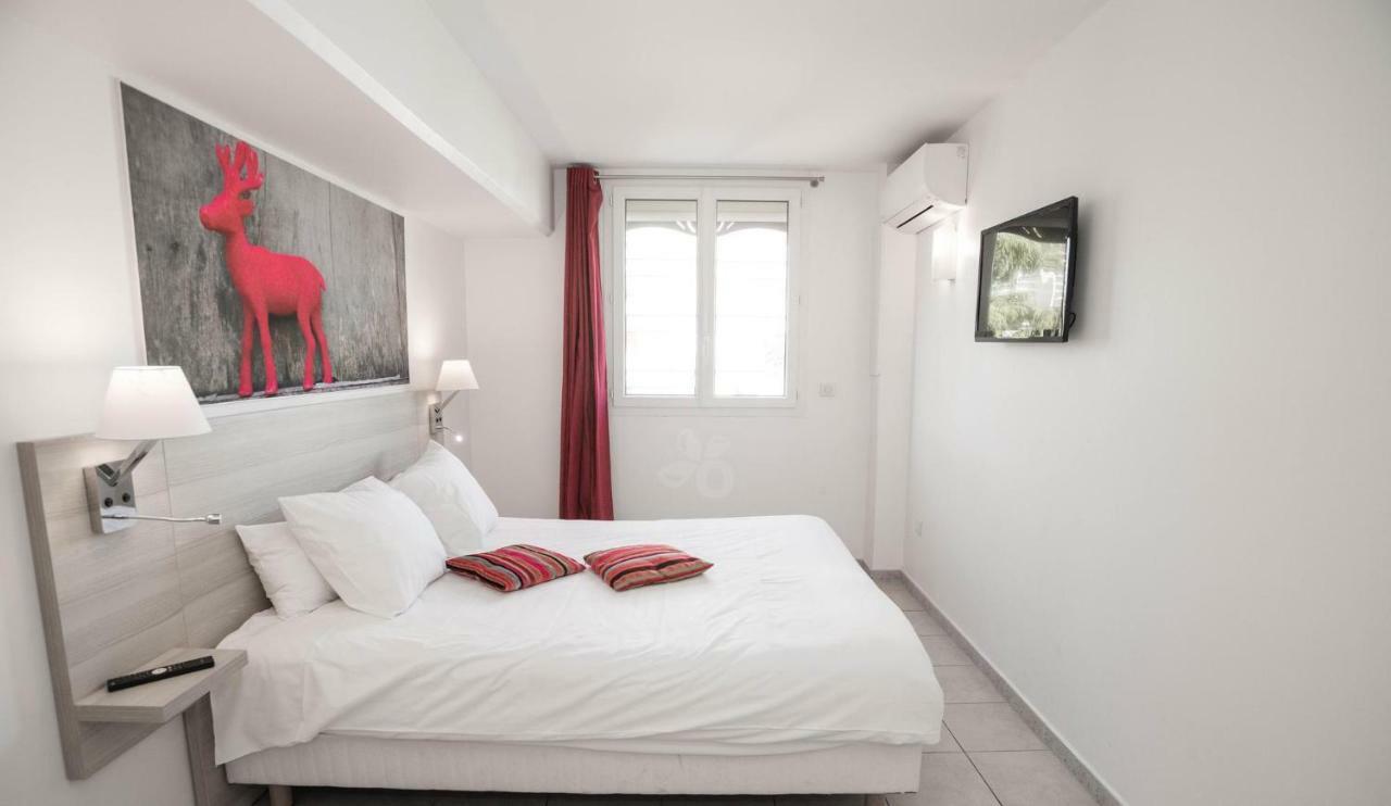 Privilège Hôtel&apparts Eurociel Centre Comédie Apartahotel 3*